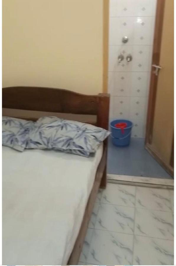 Sankardev Guest House D24 35 Varanasi Værelse billede