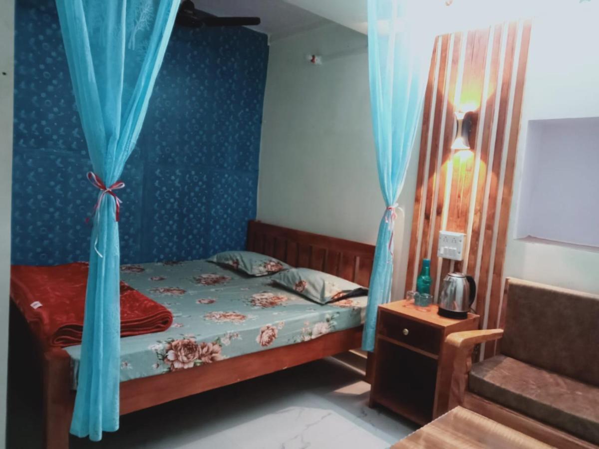 Sankardev Guest House D24 35 Varanasi Eksteriør billede
