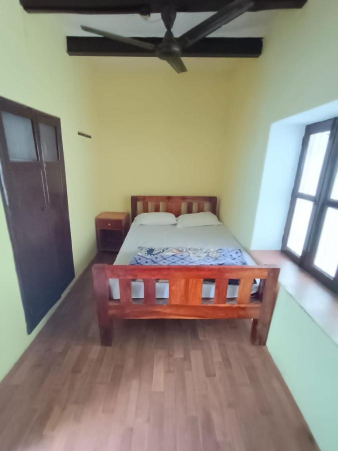 Sankardev Guest House D24 35 Varanasi Eksteriør billede