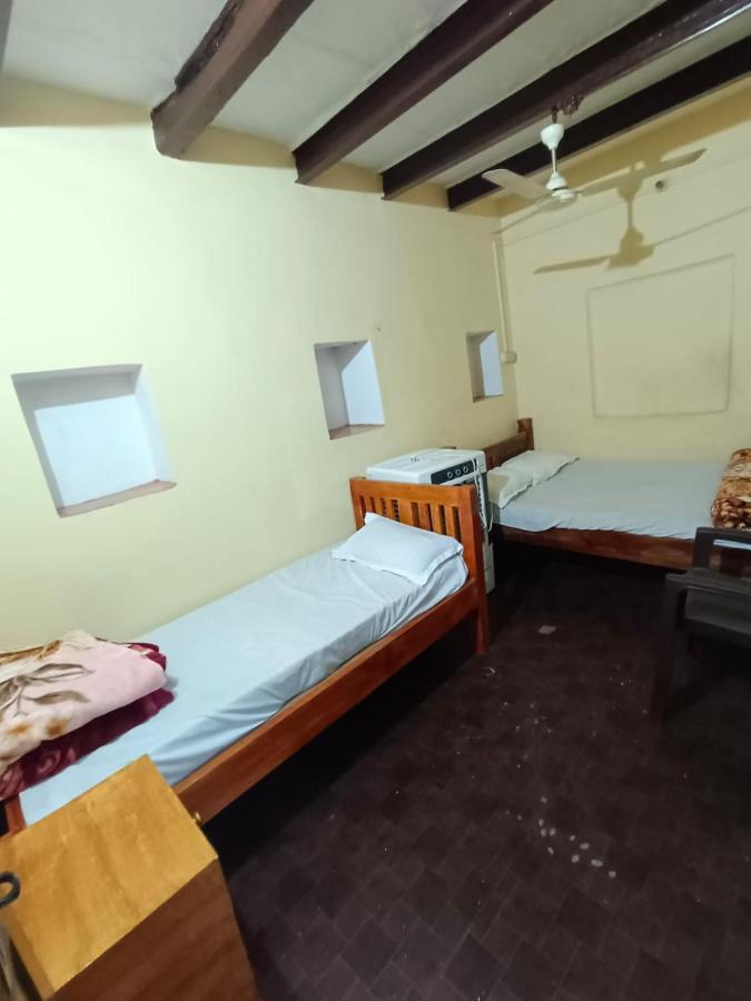 Sankardev Guest House D24 35 Varanasi Eksteriør billede